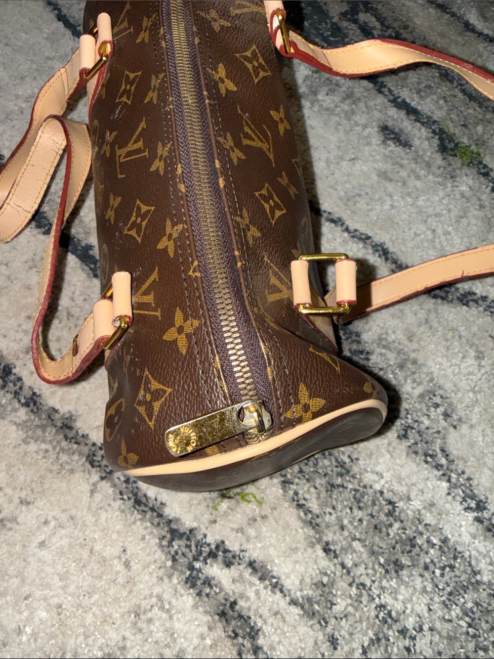Monogram Bag - Picture 4 of 6